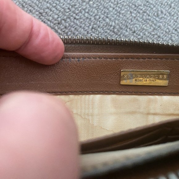 GENUINE MARC JACOBS BROWN LEATHER WALLET - GOLD HARDWARE - MADE IN ITALY - Picture 6 of 6
